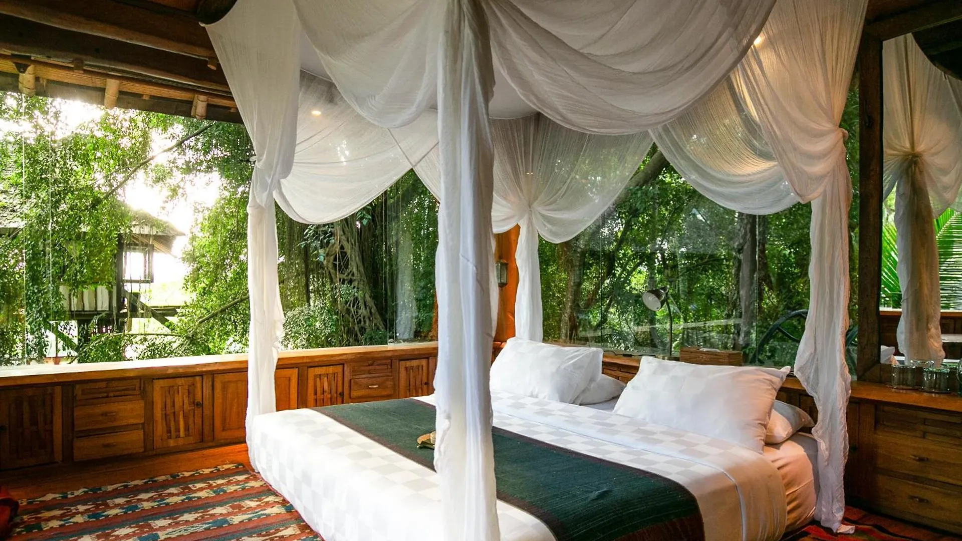 Bambu Indah Resort Ubud 5*,  Indonesië