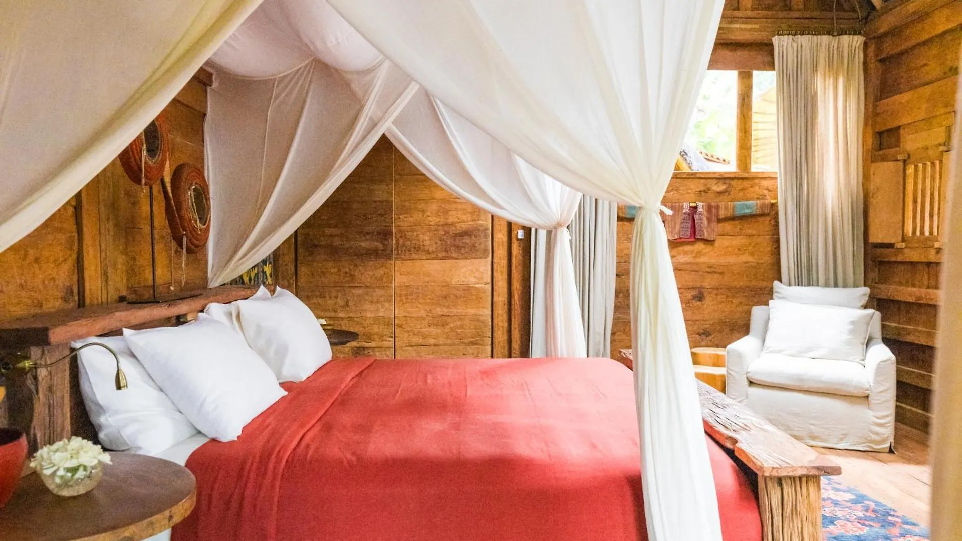 Bambu Indah Resort Ubud 5*,